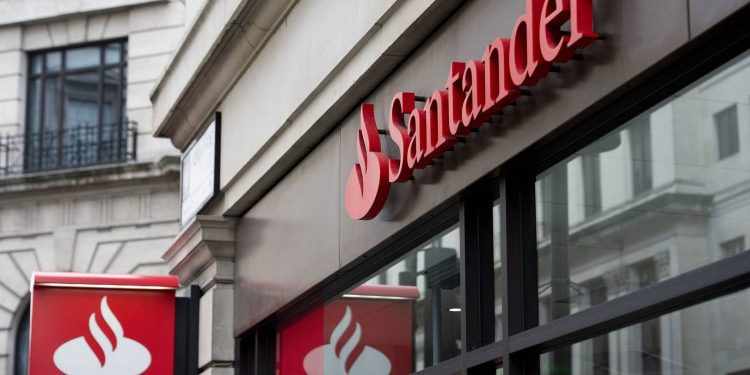 Santander, la marca más valiosa de España; Iberdrola y Repsol, en el top 10: Brand Finance