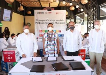 El gobierno de Oaxaca establece política energética municipal