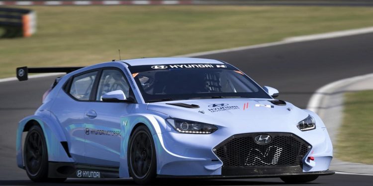 Hyundai desarrolla auto híbrido de carreras, estará listo para 2022