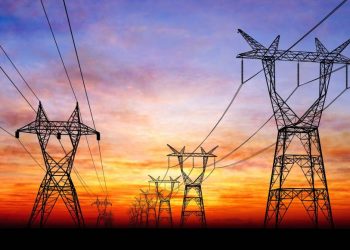 Generación, transmisión y distribución de  energía eléctrica se estanca, cae 12.2% en febrero