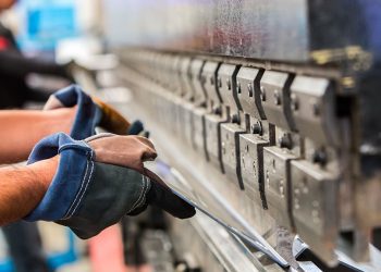 Personal ocupado del sector manufacturero sube 0.1%, segunda alza consecutiva