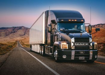 Volvo Group y SSAB producirán los primeros vehículos de acero sin combustibles fósiles