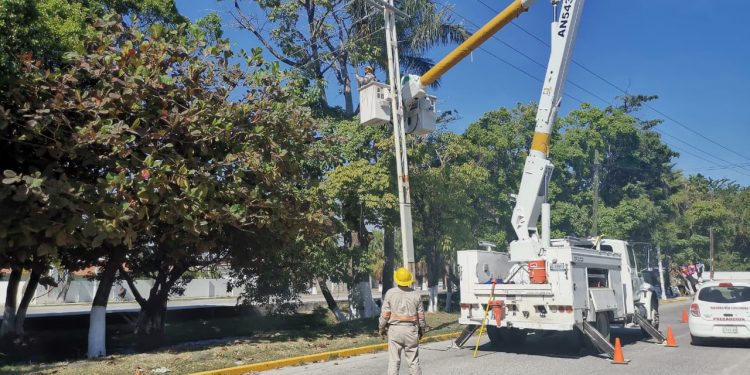 CFE reestablece 100% suministro eléctrico en Tamaulipas