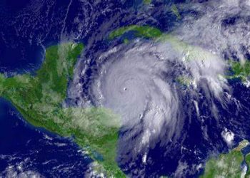 Inicia temporada de ciclones 2021: un año con fuerte actividad