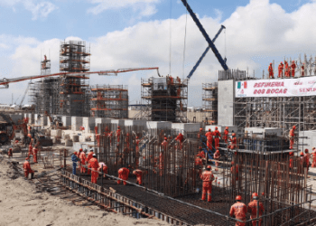 Rocío Nahle rechaza sobrecostos y retraso en construcción de refinería de Dos Bocas