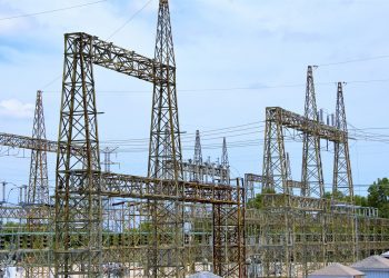 Cofece investigará posibles prácticas monopólicas en el mercado de la generación de energía eléctrica