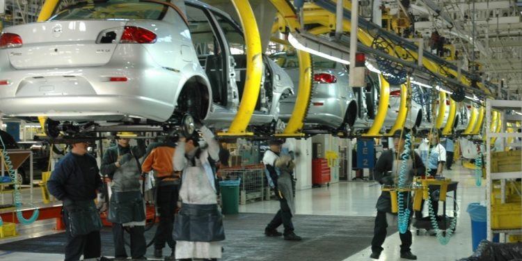 Indicador global de la actividad económica avanza 20.6% en abril de 2021