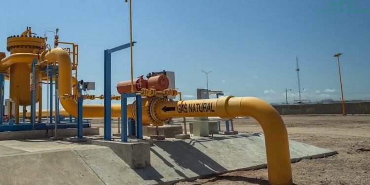 Contratos salvaguardan derechos de gasoductos de reforma a Ley de Hidrocarburos: Fitch Ratings