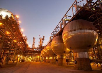 Moody´s baja calificación a Deer Park y pone en revisión negativa