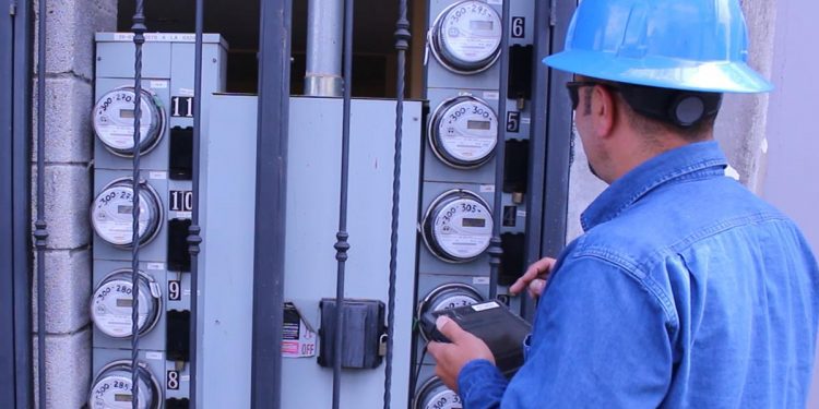 Precios de electricidad se caen 21.26% por ajuste estacional: Inegi