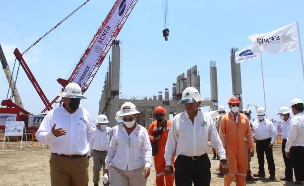 ICA termina los 656 marcos de concreto de la refinaría Dos Bocas