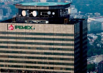 Pemex seguirá afectando la economía de México: Moody’s
