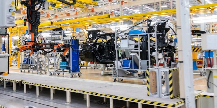 Nissan, las marca que más autos vende en la recuperación económica