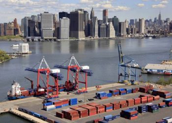 Déficit comercial de EU con México suma 68,900 mdd en el cuatrimestre