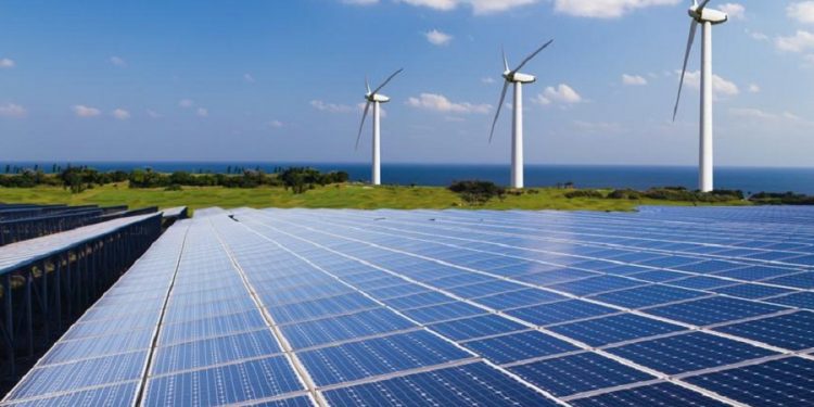 Producción de electricidad renovable en México crece 25% anual; eólica y solar, las que más crecen