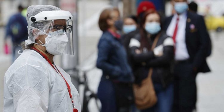 Secretaría de Salud reporta 17,408 casos confirmados de COVID-19; la tendencia es al alza