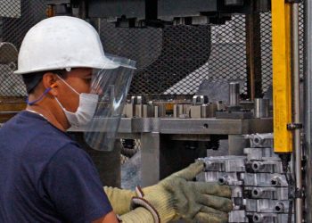 Se crean 65,936 empleos formales en junio; construcción y transformación, los que más generan: IMSS