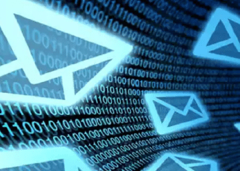 Correos electrónicos y una bandeja de entrada llena contaminan y consumen energía