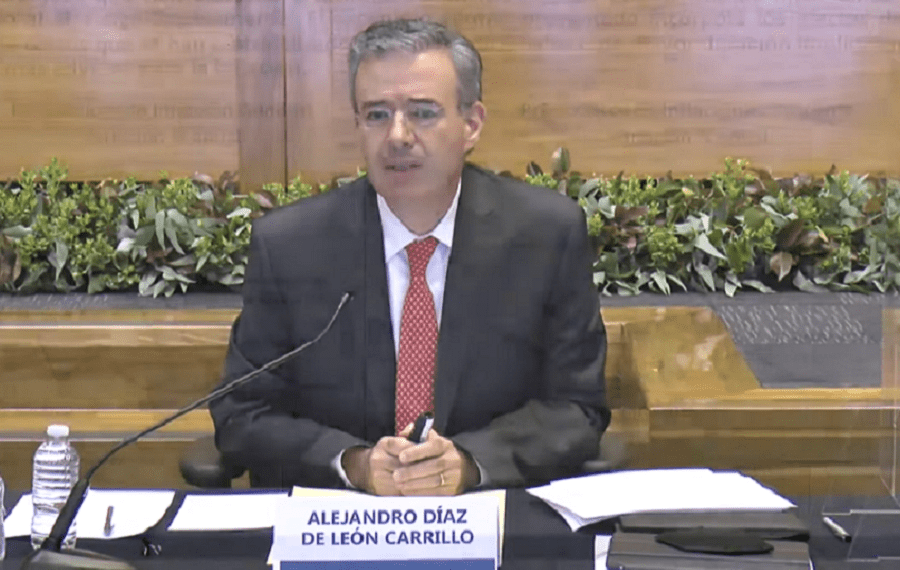 Banxico espera altos precios de gas natural y licuado; inflación y tasas de interés altas en 2021 y 2022