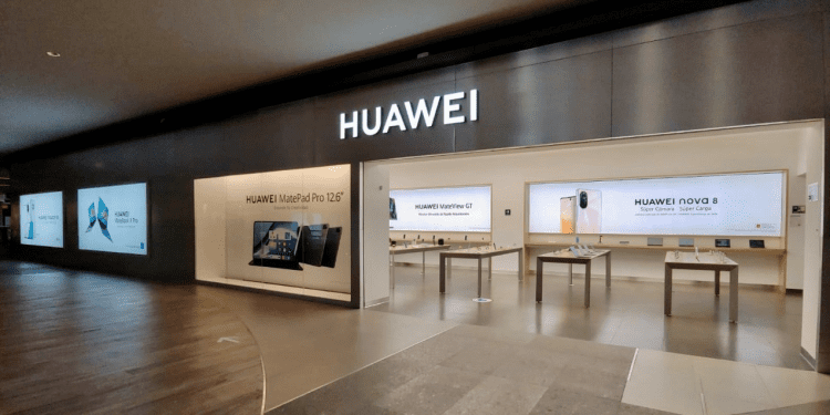 Huawei abre en Monterrey su primer tienda, suma 27 en el país