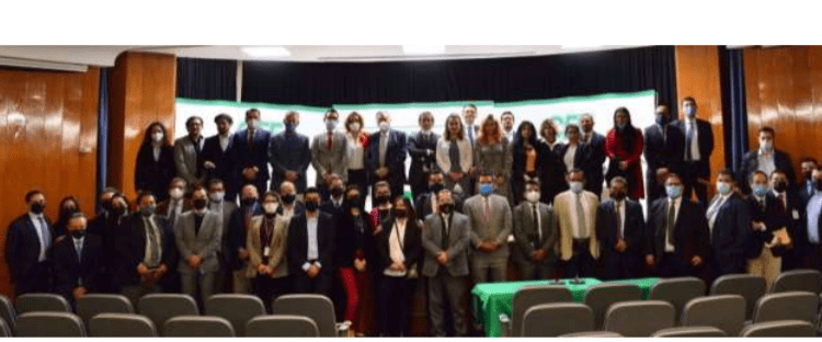 Bajo reglas claras y justas podrán operar privados en el SEN, advierte Bartlett