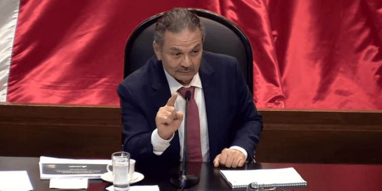 Caída de ingresos de Pemex por 588 MMP en 2020, provocó rumores de quiebra