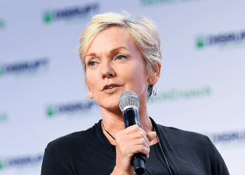 La Junta Asesora de la Secretaria de Energía de EU tiene mayoría femenina