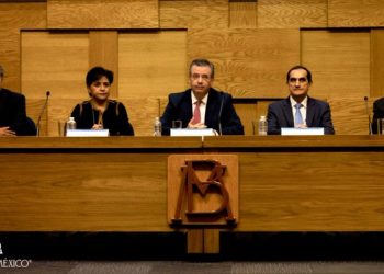 Política  monetaria restrictiva: inflación, tasas reales negativas y fuga de capitales