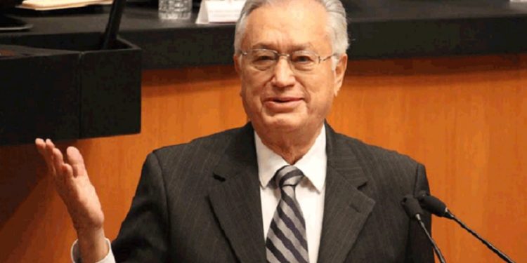 Bartlett Díaz, director general de la CFE, comparece hoy en la Cámara de Diputados