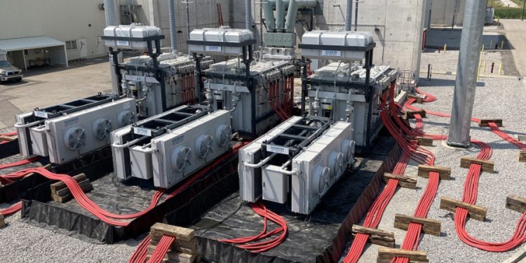 Siemens Energy instala los primeros transformadores de respuesta rápida para plantas de ciclo combinado