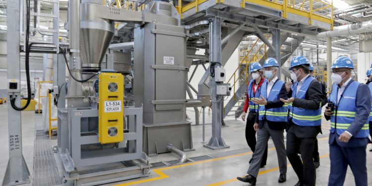 ALPLA inaugura planta de reciclaje para procesar 20,000 toneladas de plástico