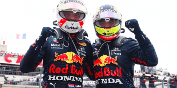 Checo Pérez queda en tercer lugar en el Gran Premio de México; Max Verstappen gana la carrera