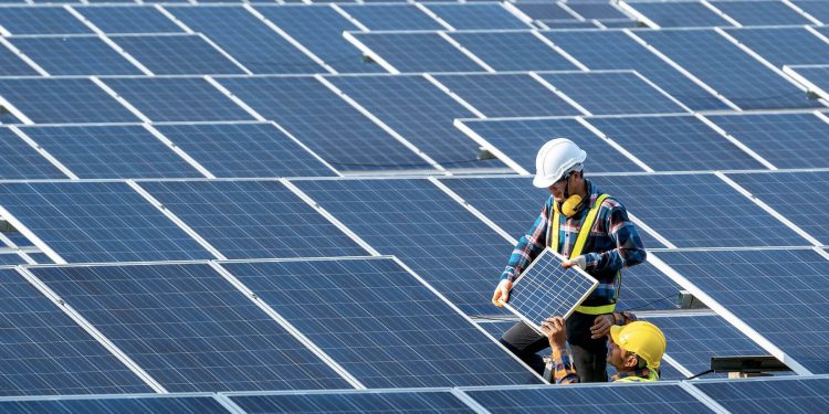 iSun anuncia inversión en energía renovable Encore