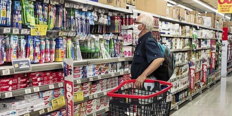 Sector comercial reporta avances marginales en septiembre