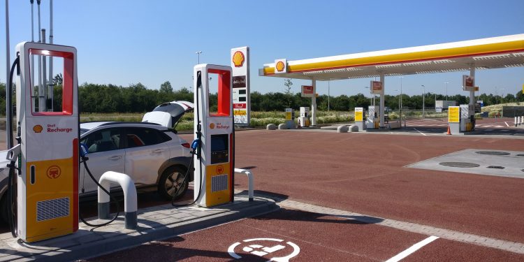 Shell Recharge Solutions será la marca de movilidad eléctrica de Shell