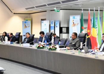 OPEP+ confirma plan de oferta petrolera, México seguirá con su cuota; Omicron bajo la lupa   