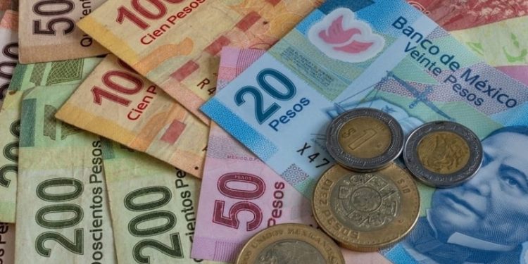 El salario mínimo aumentará 22% en 2022