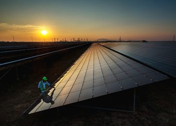 Shell adquiere el desarrollador de almacenamiento de energía y solar Savion