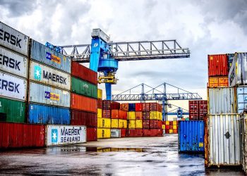 Maersk presenta estrategia para superar los cuellos de botella logísticos en 2022