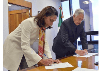CFE y Sempra Infraestructura desarrollarán proyectos de suministro de gas natural