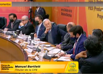 Reforma eléctrica constitucional para reordenar: autoabasto, contratos y Estado retome rectoría del sector; empresarios aseguran no es necesaria la reforma