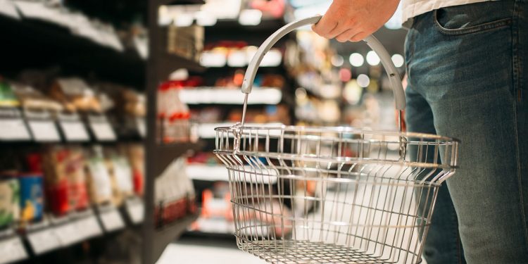 Consumo privado en el mercado interior crece 0.2% en octubre; importados 1.4%