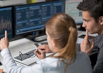 Eaton adquiere Royal Power Solutions