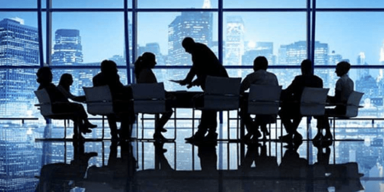 3 riesgos en la recuperación económica 2022: confianza de inversionistas, ciberataques y retención de talento