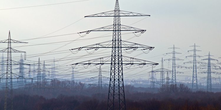 CFE firmará nuevos contratos de generación de energía con la IP