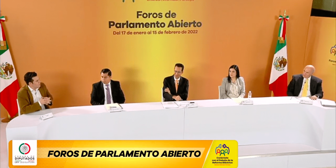 Reforma Eléctrica busca ordenar el mercado y evitar pérdidas; pero costaría 44,000 mdp, alza de precios y desinversiones I Foro 3