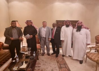 Avass Group firma con Arabia Saudita para fabricar autos eléctricos y baterías de litio