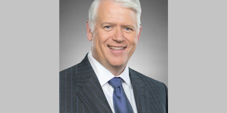 Textron anuncia que Richard F. Ambrose se integra al Consejo de Administración