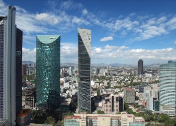 5 Reformas para detonar crecimiento económico; una recomendación, no cambiar la regulación de energías renovables : OCDE