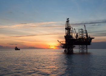 Mercado de perforación petrolera se reactiva y crecerá 4.9% anual en los próximos ocho años